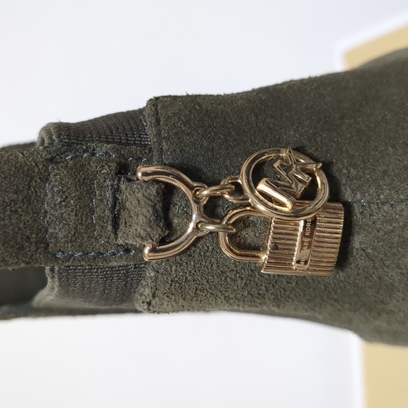 Michael Kors Green Suede Jillian Booties size 6 - Picture 6 of 11